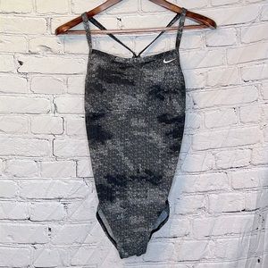Nike One-Piece Black & White Swimsuit Brand New W/Tags